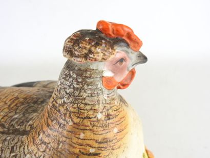 STAFFORDSHIRE: Hen in a nest with a fine...