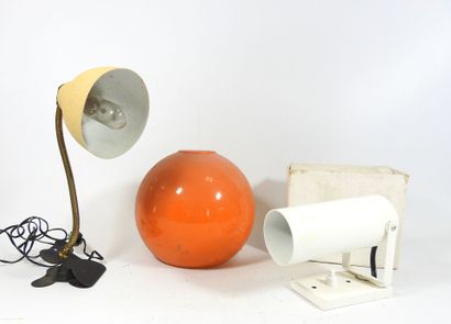 LITA: Spot lamp in white-lacquered metal....