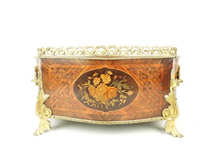 JARDINIERE in inlaid veneer with gilt bronze...