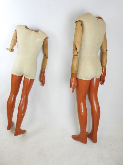 SIEGEL - Paris: Two articulated male mannequins,...