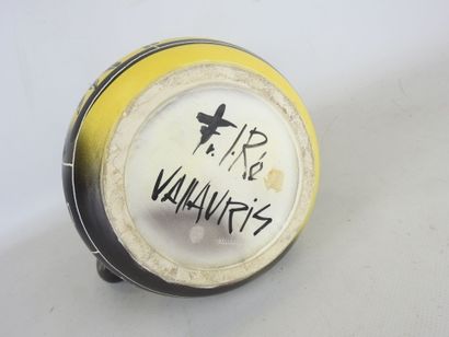 VALLAURIS - François Ré (XXe) : Vase à anses...