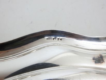 LOT in silver-plated metal including sauceboat,...