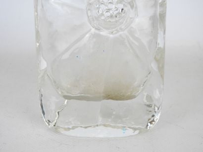 SEA GLASBRUK: Glass vase with sunburst molded...
