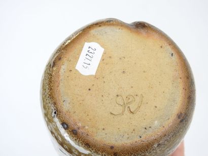 SAINT AMAND EN PUISAYE: Stoneware vase with...