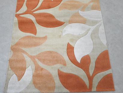 SEHRAZAT : Wool carpet with orange foliage...