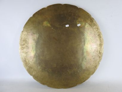 ASIA: Bronze tray with chased decoration...