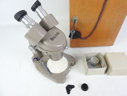 BULOVA: Microscope in grey lacquered metal....