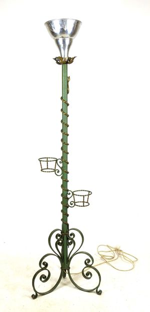 LAMPADAIRE in wrought iron and green-gilded...