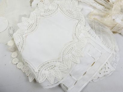 LOT of lace including small doilies, scraps...