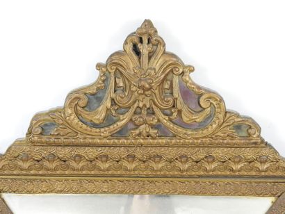 PETIT MIROIR à parecloses en bois et laiton...