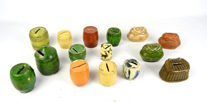 LOT of about fifteen glazed ceramic piggy...