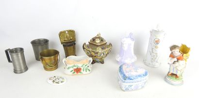 LOT comprising a heart-shaped covered box,...