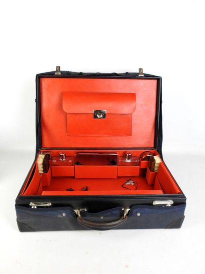 TOILETTE CASE in black imitation leather...