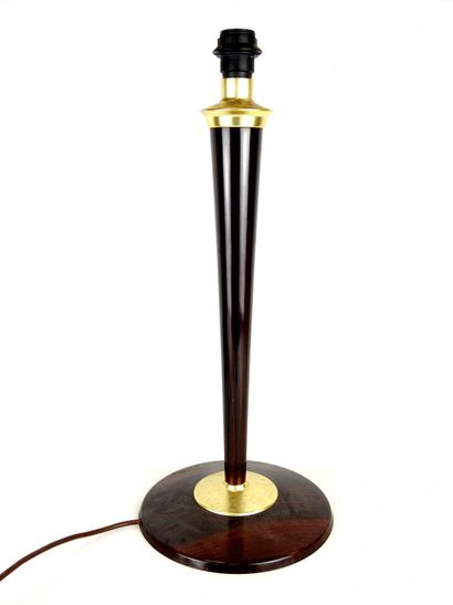 LITA : Pied de lampe, le fût fuselé en bois...