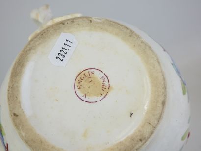 LOT OF PORCELAIN and FAIENCES including:...