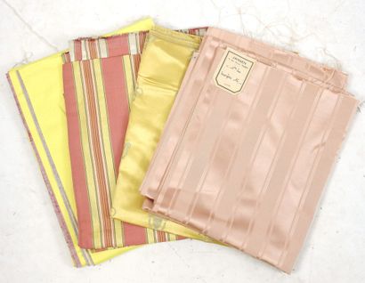 Maison JANSEN: Set of 4 large silk coupons,...