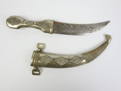 MOROCCO: Metal Koumya dagger, scabbard with...