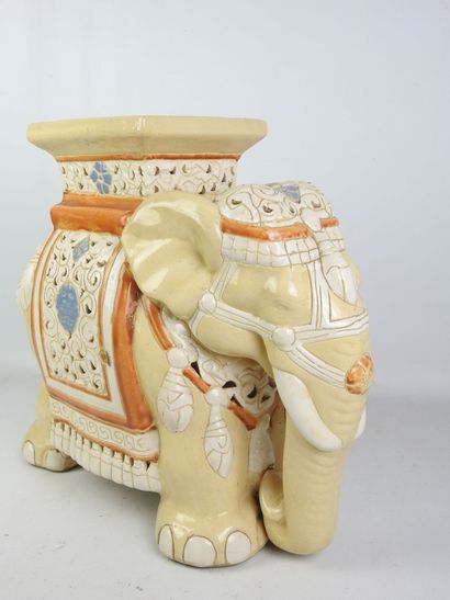 Cream ceramic ELEPHANT with openwork and...