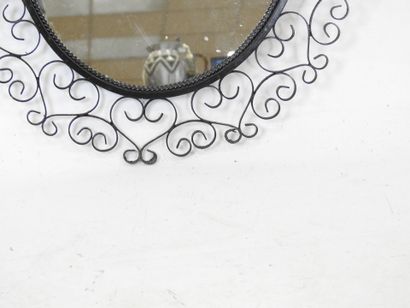 CHATY à Vallauris : Miroir de forme ovale...