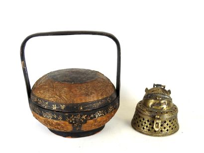 CHINA: Bronze perfume burner decorated with...