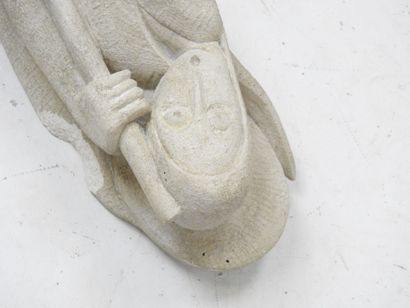 Marc HENARD (né en 1919) : Statue en pierre...