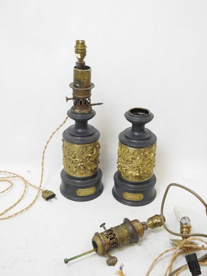 LOT including : - Pair of J.S. moderator...