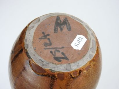 SAINT AMAND EN PUISAYE: Brown stoneware vase...