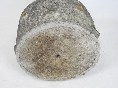 PAIR OF HIDDEN POTS in concrete imitating...