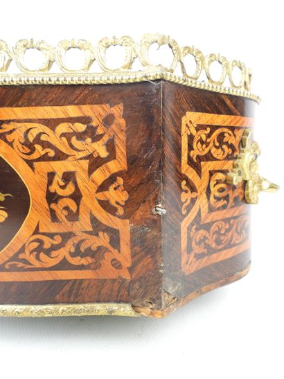 JARDINIERE in inlaid veneer with gilt bronze...