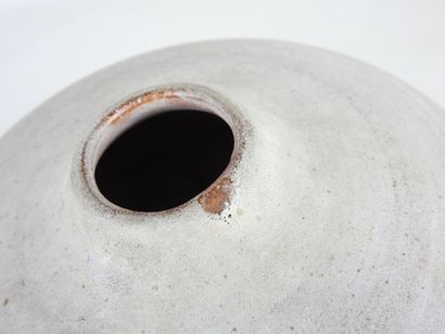 Ball-shaped vase in grey and blue enameled...