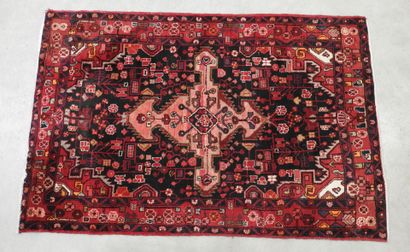 IRAN - HAMADAN : Wool carpet with geometric...