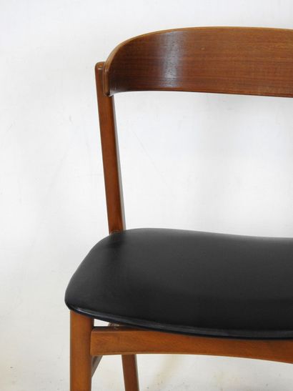 FARSTRUP Editeur - Denmark: Four chairs in...