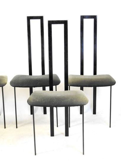 Giorgio CATTELAN (20th - 21st)
Six chairs...
