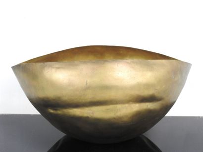 Tom DIXON (b. 1959): Eclectic. Oval copper...