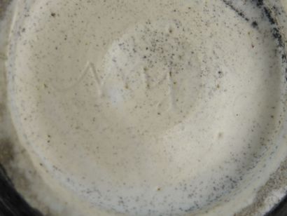 Mado JOLAIN (1929 - 2019): Grey ceramic diabolo...