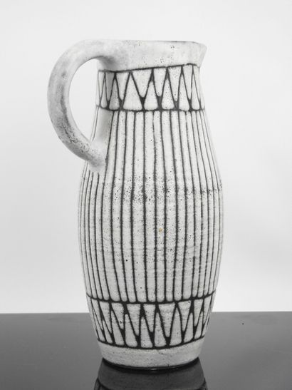 Jacques POUCHAIN (1927-2015): Light gray...
