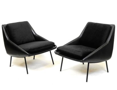 STEINER (editor) : Pair of armchairs model...