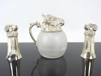 GUCCI (in the style): Pitcher and two drinking...
