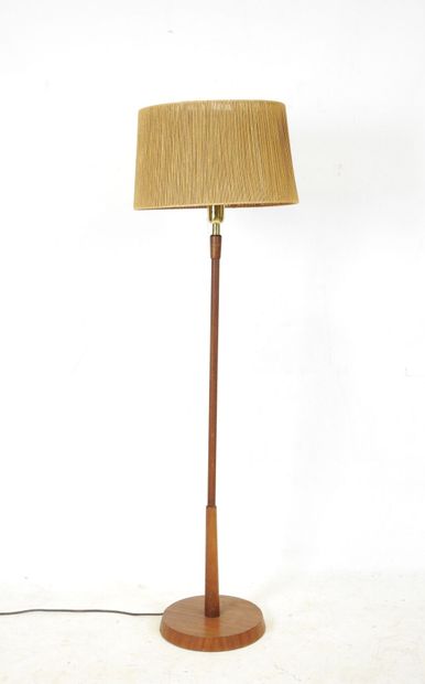 TEMDE (Denmark): Teak floor lamp, rope shade....