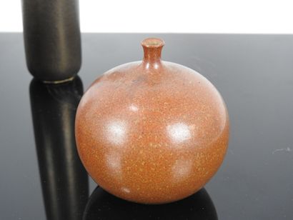 FIVE VASES and ONE CUP in stoneware. It includes...