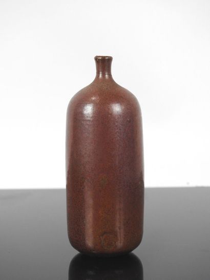 FIVE VASES and ONE CUP in stoneware. It includes...