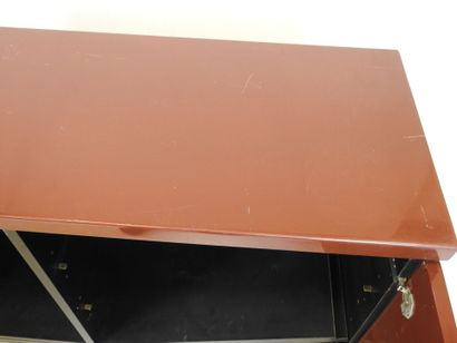 Jean-Claude MAHEY (born 1944)
Buffet in burgundy-red...