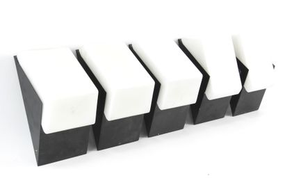 RAAK: Five sconces in black metal and opaline...