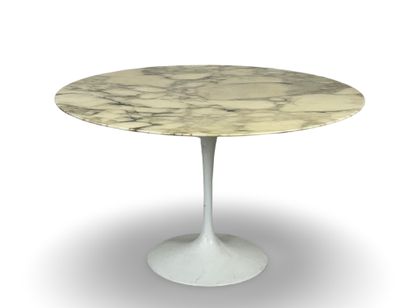 Eero SAARINEN (1910-1961) for Knoll International
Tulip
