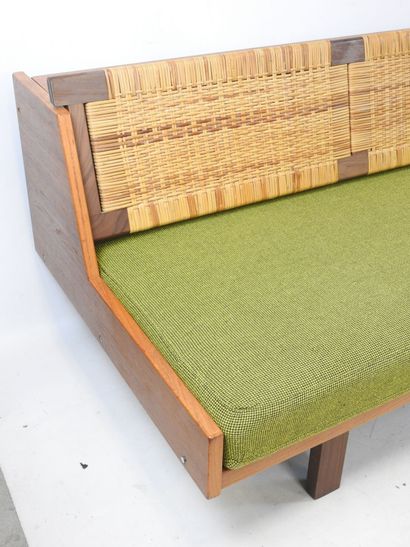 Hans J. WEGNER (1914-2007)
Convertible bench...