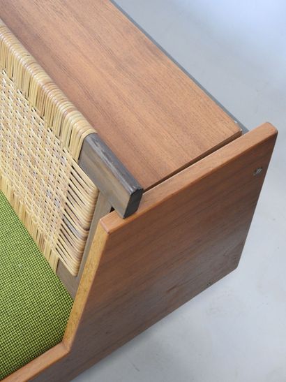 Hans J. WEGNER (1914-2007)
Convertible bench...