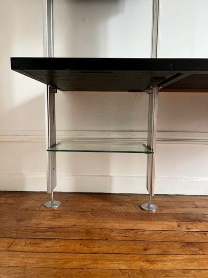 LARGE MODULABLE WALL LIBRARY forming a desk,...
