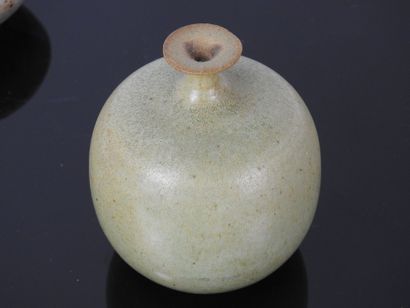 FIVE VASES and ONE CUP in stoneware. It includes...