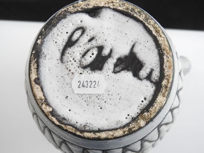 Jacques POUCHAIN (1927-2015): Light gray...