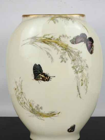 HAVILAND & Co: Porcelain flat vase, with...